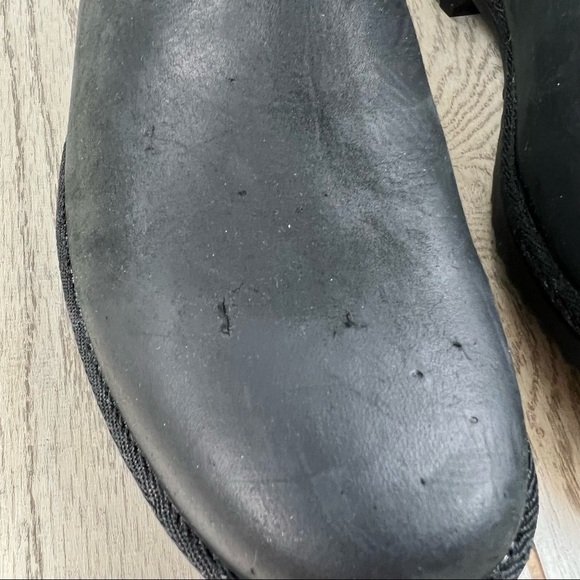 UGG Lorna Buckle Detailed Boots US6.5 Women's Black $190 - Picture 9 of 10